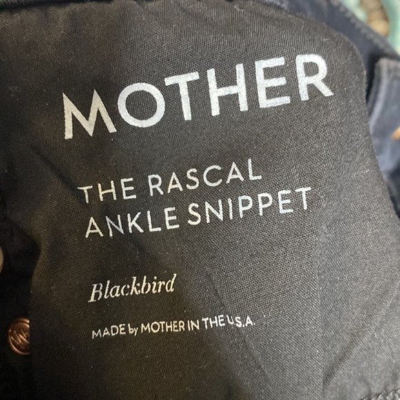 MOTHER The Rascal Ankle Snippet in Blackbird - Picture 6 of 10